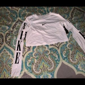 Nike crop top long sleeve